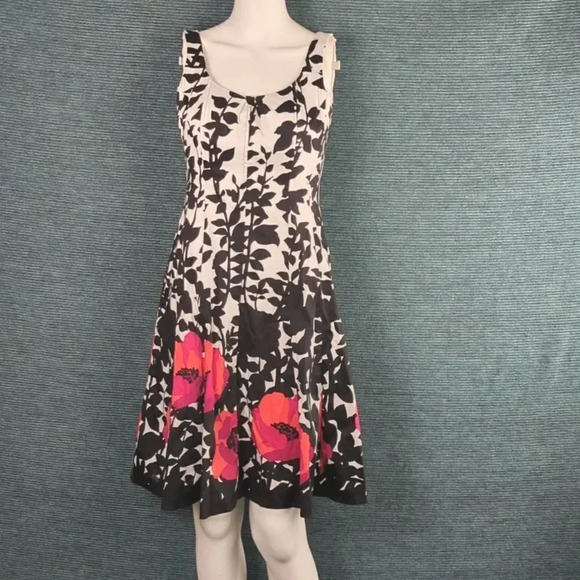 Nine West Poppy Dress, Fit And Flare, Very Cute! - Picture 5 of 13